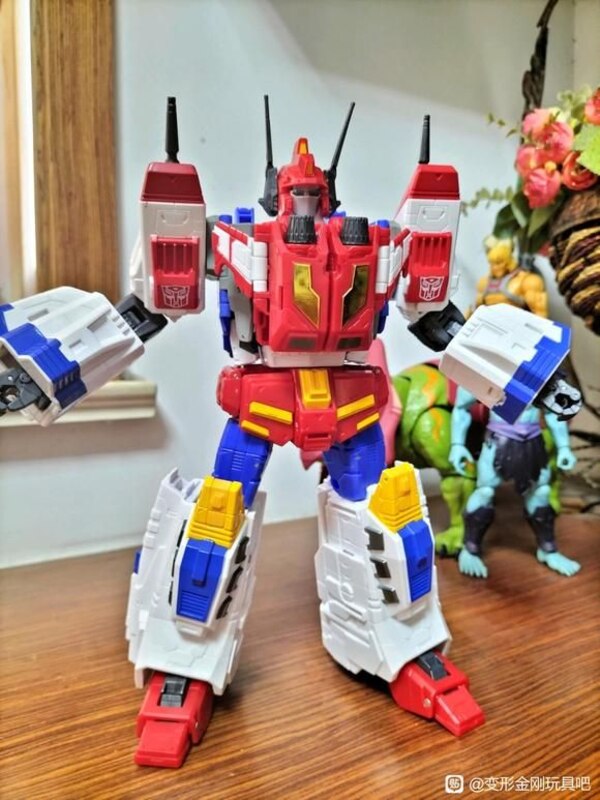 In Hand Image Of HasLab Transformers Victory Saber  (5 of 27)